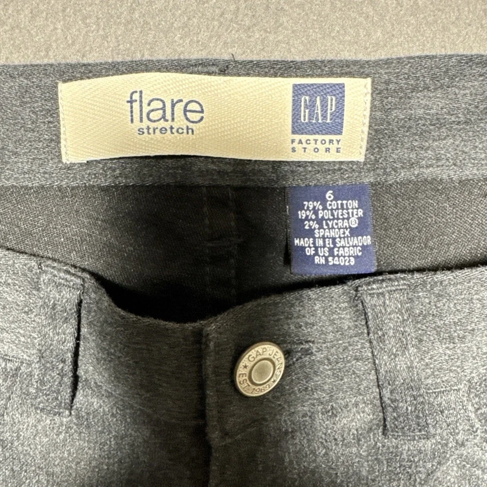 Gap Flare Stretch Pants Womens Size 6 (28x31) Gray Neutral Minimal Career Preppy